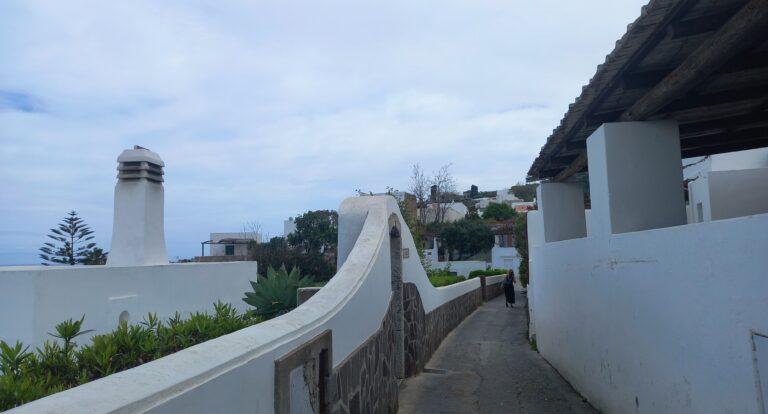 Panarea i Stromboli – rejs na Wyspy Liparyjskie