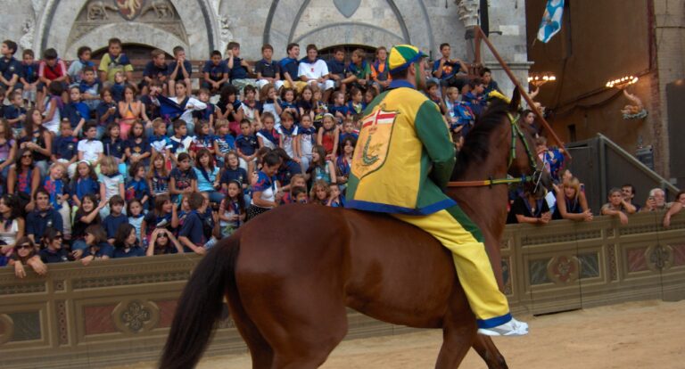Prawdziwe oblicze Sieny – Palio