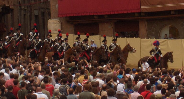 Prawdziwe oblicze Sieny – Palio