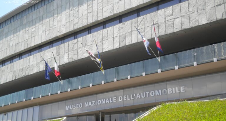 TORINO… Czekolada, kawa i kino… piłka nożna i samochody