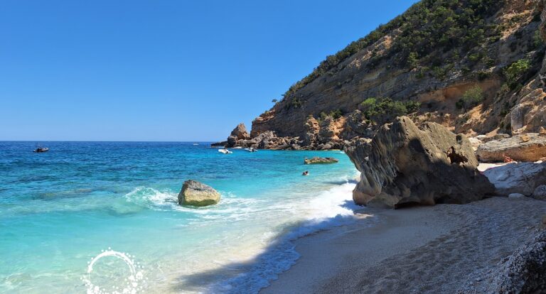 Zatoka Orosei. Zatoka najpiękniejszych plaż