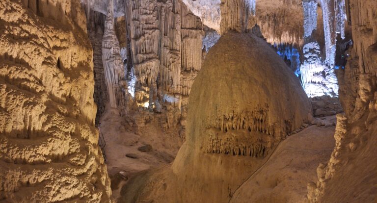 Grotta di Nettuno -Sardynia