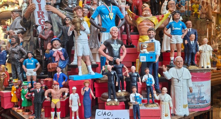 🎄 Szopka neapolitańska. Historia, tradycja i magia świąt.